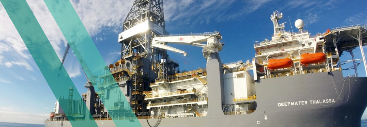 Photo of Transocean’s drilling rig with Aspin Kemp & Associates’ hybrid-powered drill floor