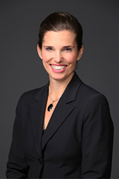 Photo of the Honourable Kirsty Duncan, Minister of Science and Minister of Sport and Persons with Disabilities