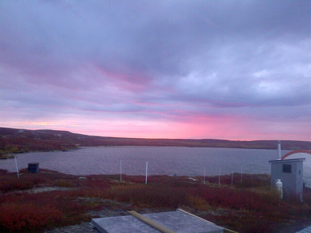 Rewards of 6am trip to the outhouse at Daring Lake